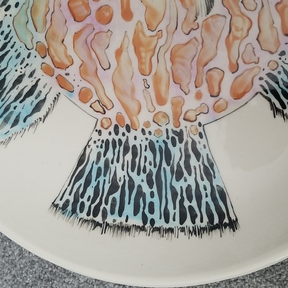 Mei Ming Ware Big Fish Home Decor Plate 16" Dia. Adorable Seaside Appropriate - Picture 8 of 10
